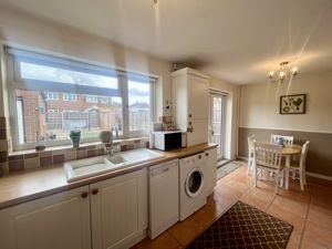 Photo 12- click for photo gallery